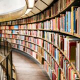 大学の図書館