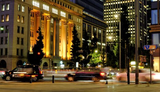 朝日新聞の書評欄で気になった本